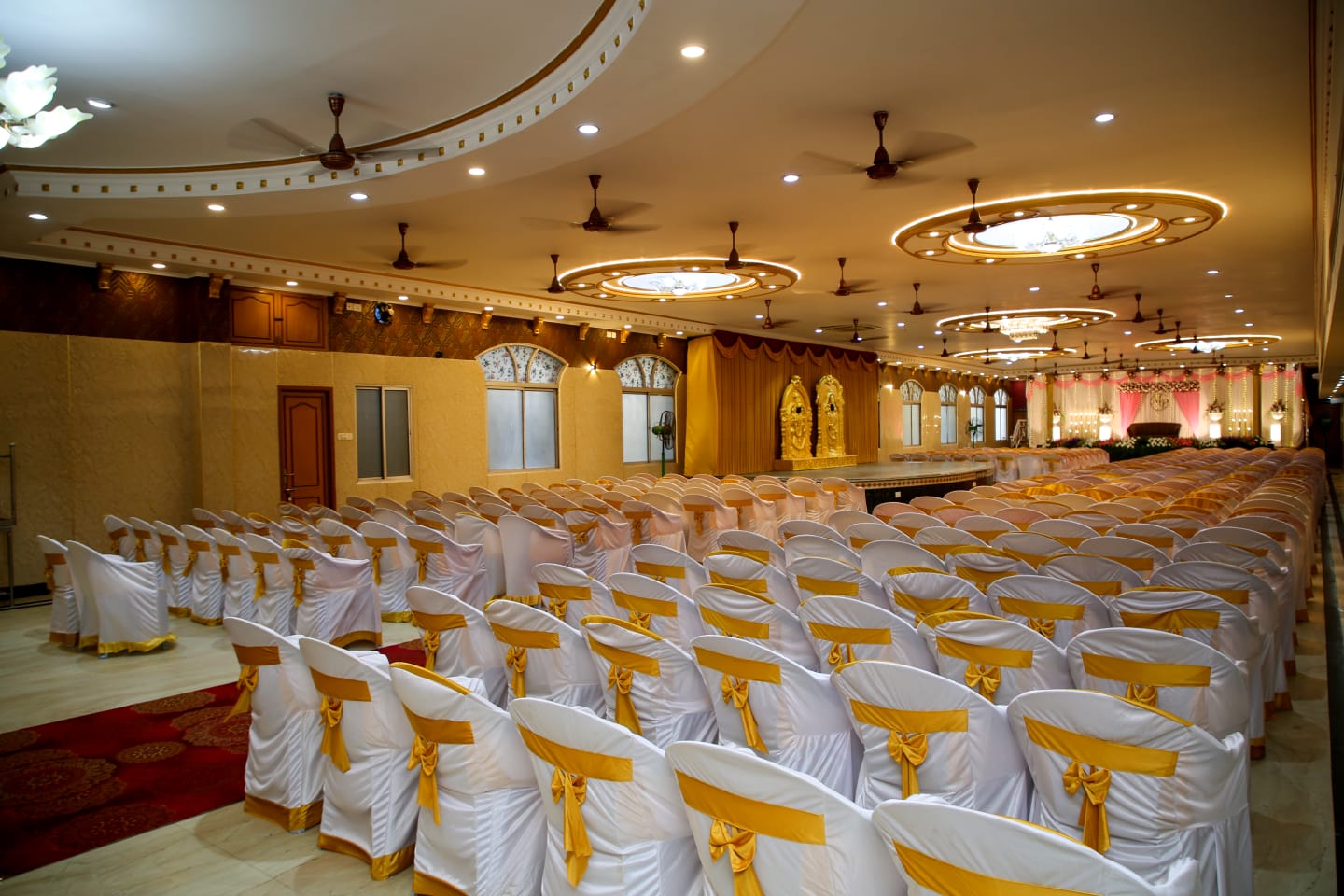 Vettri Krishnan Mahal